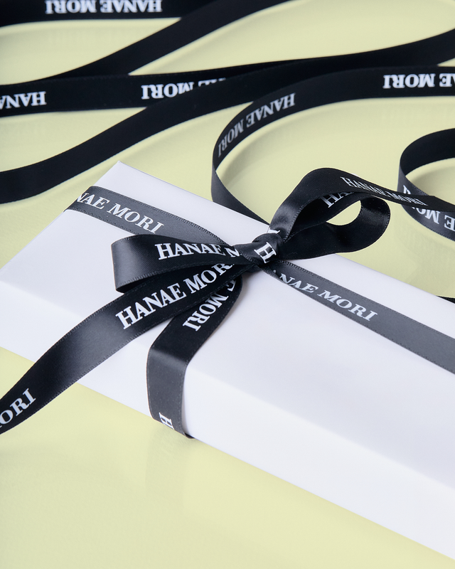 Parfums Hanae Mori our services green