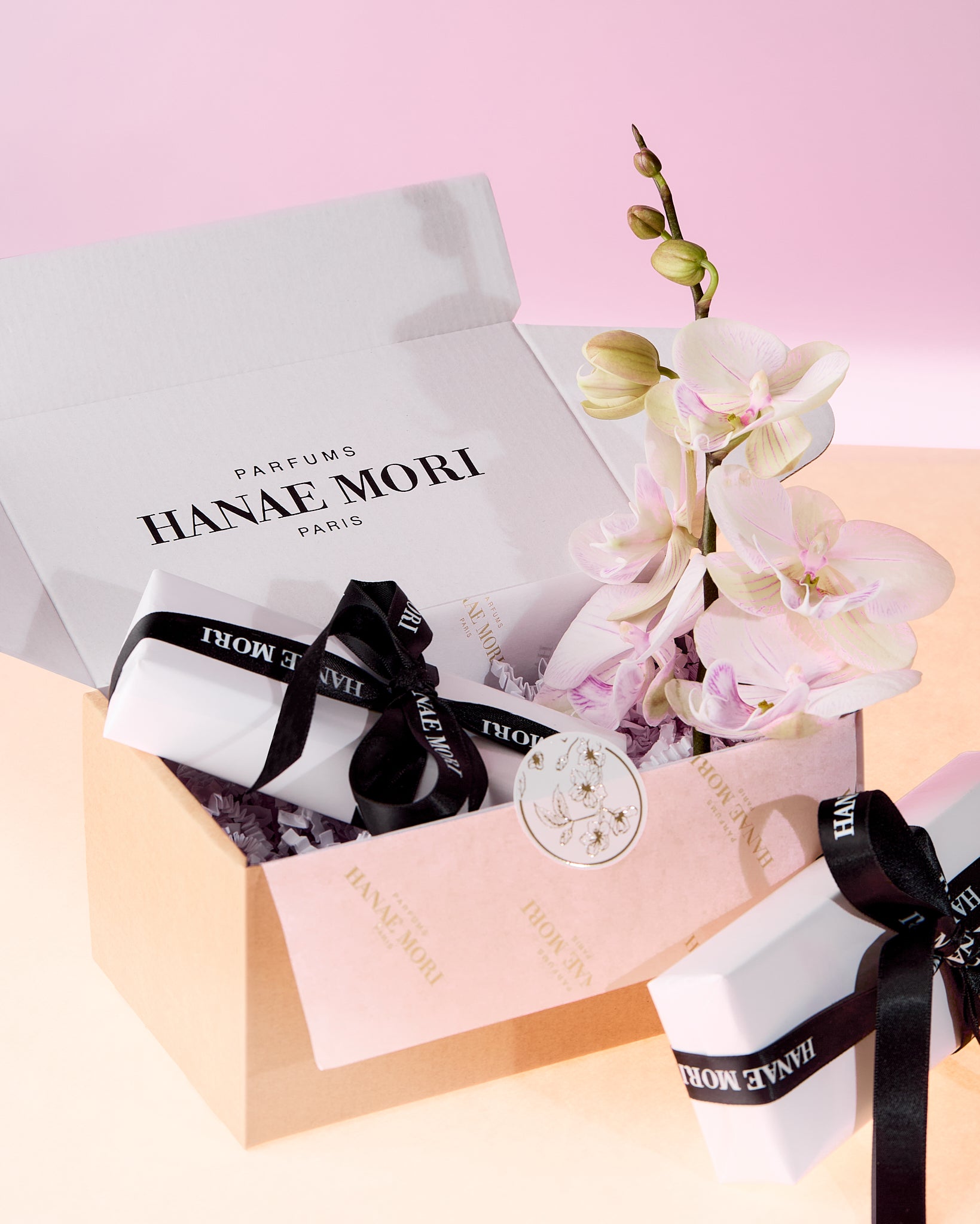 Hanae Mori Official Site | Iconic Fragrances for a Lasting