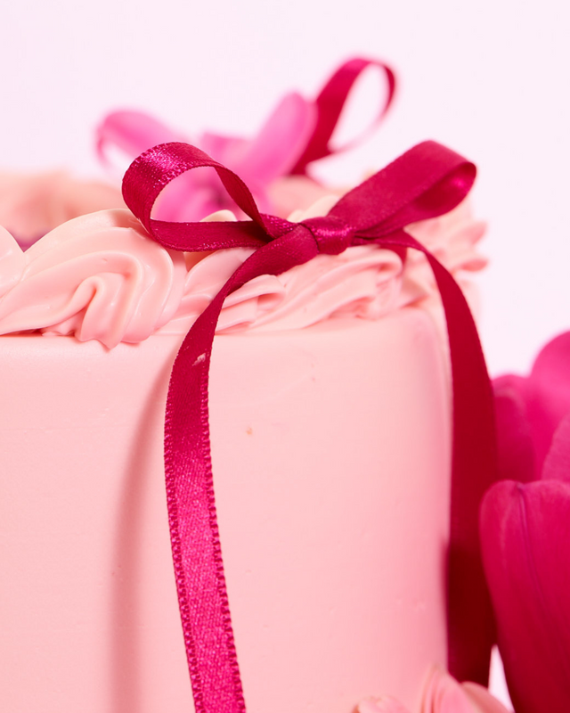 Parfums Hanae Mori Mothers Day Cake Tea Time in Versailles 