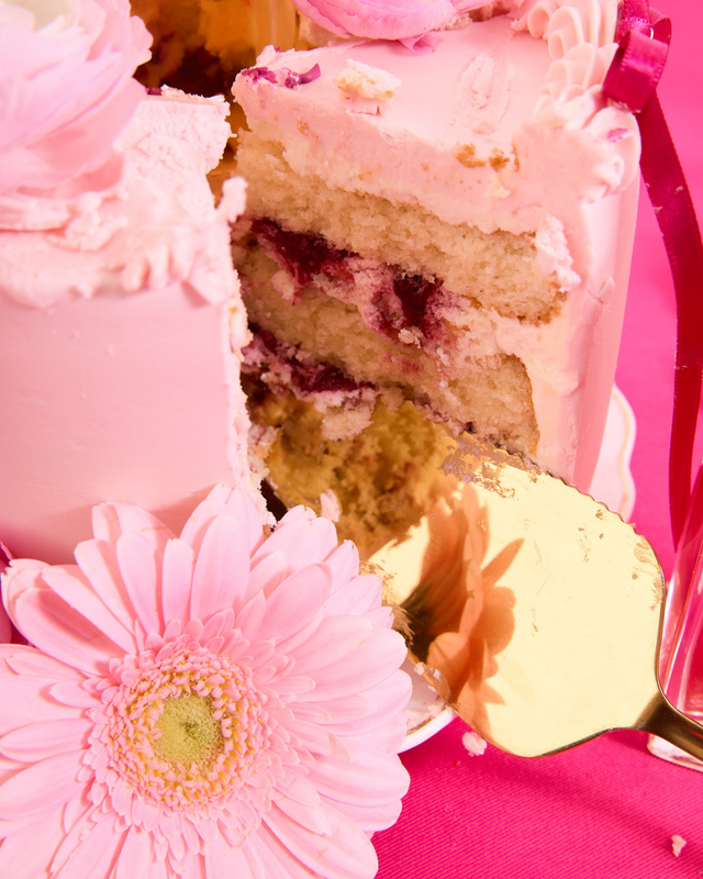 Parfums Hanae Mori Mothers Day Cake Tea Time in Versailles 