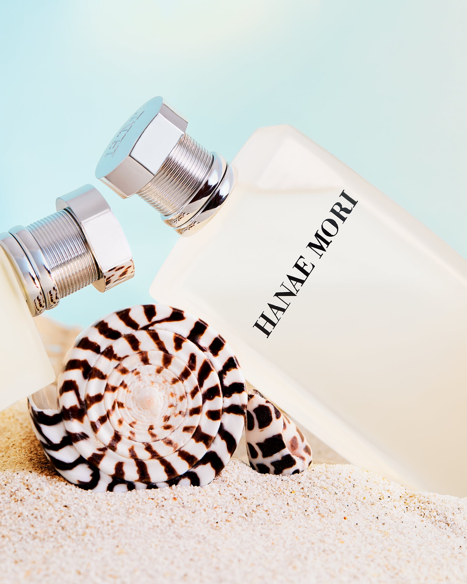 Hanae Mori Official Site | Iconic Fragrances for a Lasting Hanae Mori Official Site | Iconic Fragrances for a Lasting